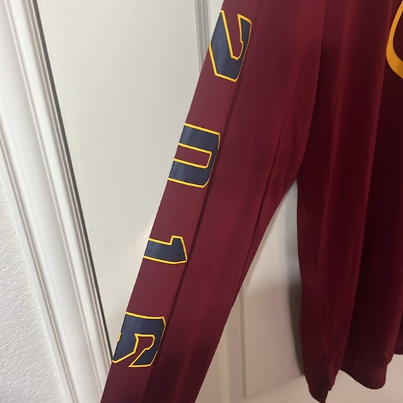 Nike - Cavaliers Dri-Fit long sleeve T Size L - Picture 3 of 10